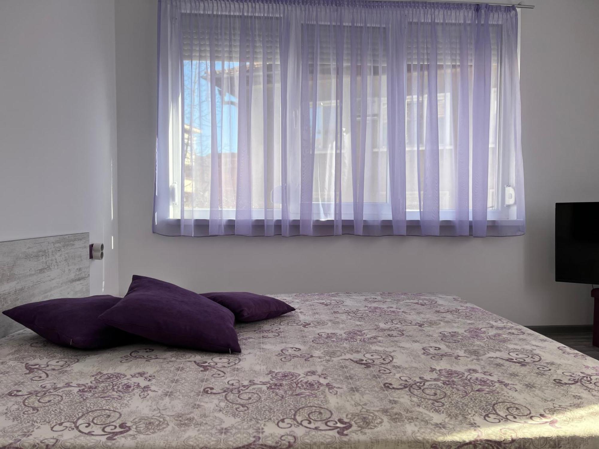 Purple Studios Велико-Тырново Экстерьер фото