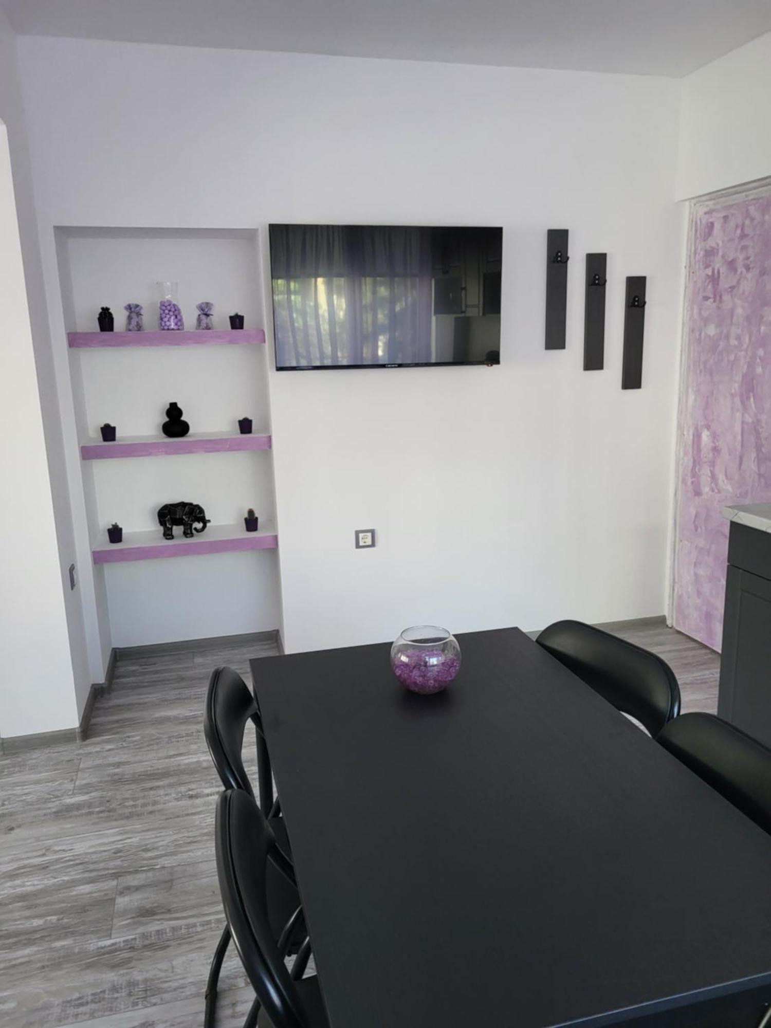 Purple Studios Велико-Тырново Номер фото