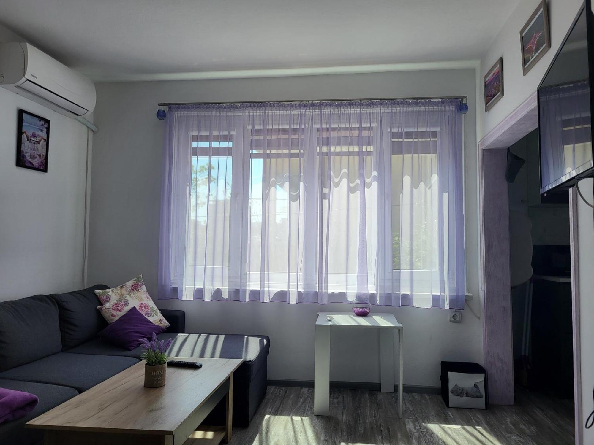 Purple Studios Велико-Тырново Номер фото