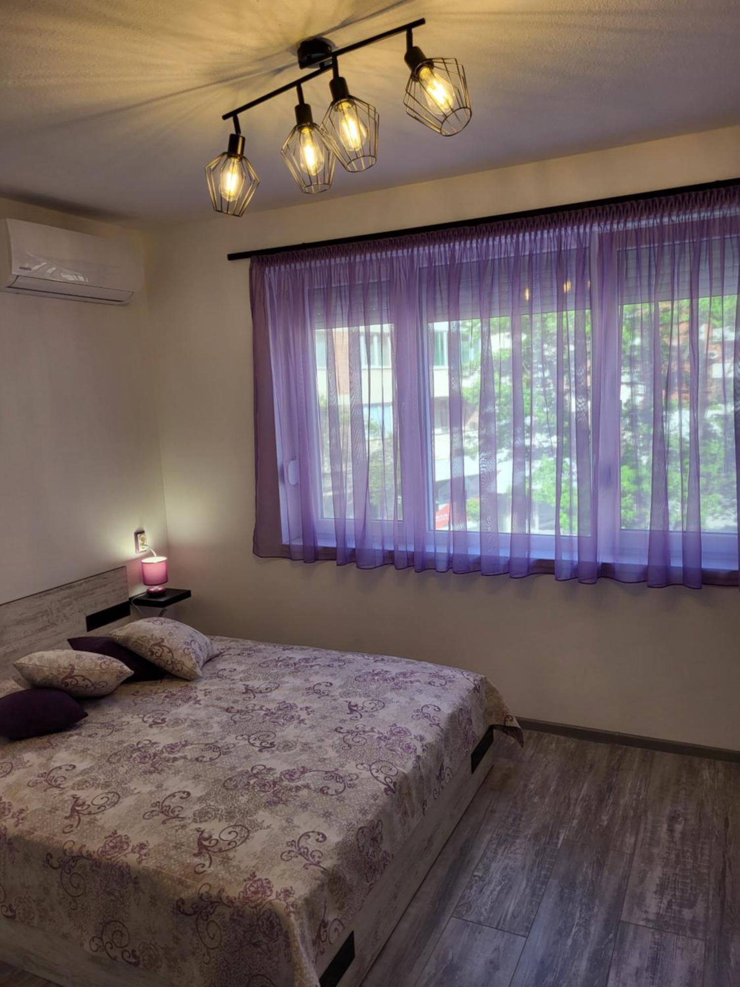 Purple Studios Велико-Тырново Номер фото